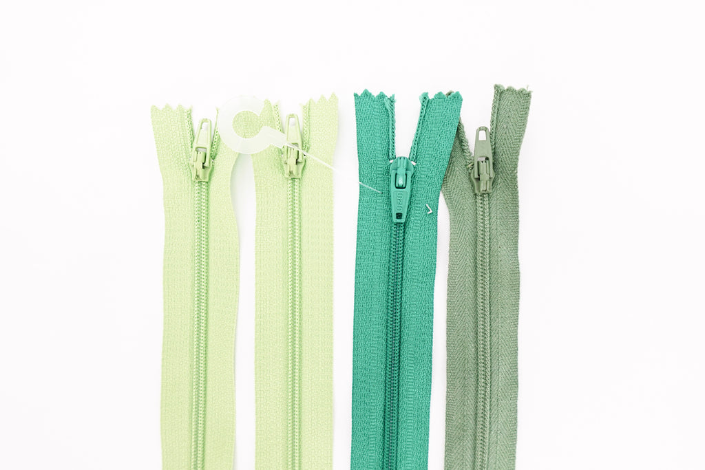 Long Regular Zippers Reds & Greens