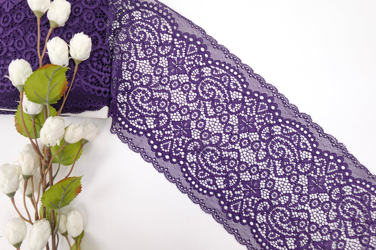 Blackberry 7.5" Lace