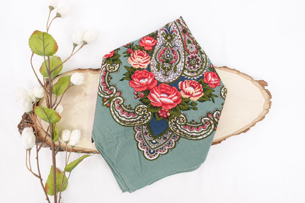 Light Green Large Russia Style Church Scarf