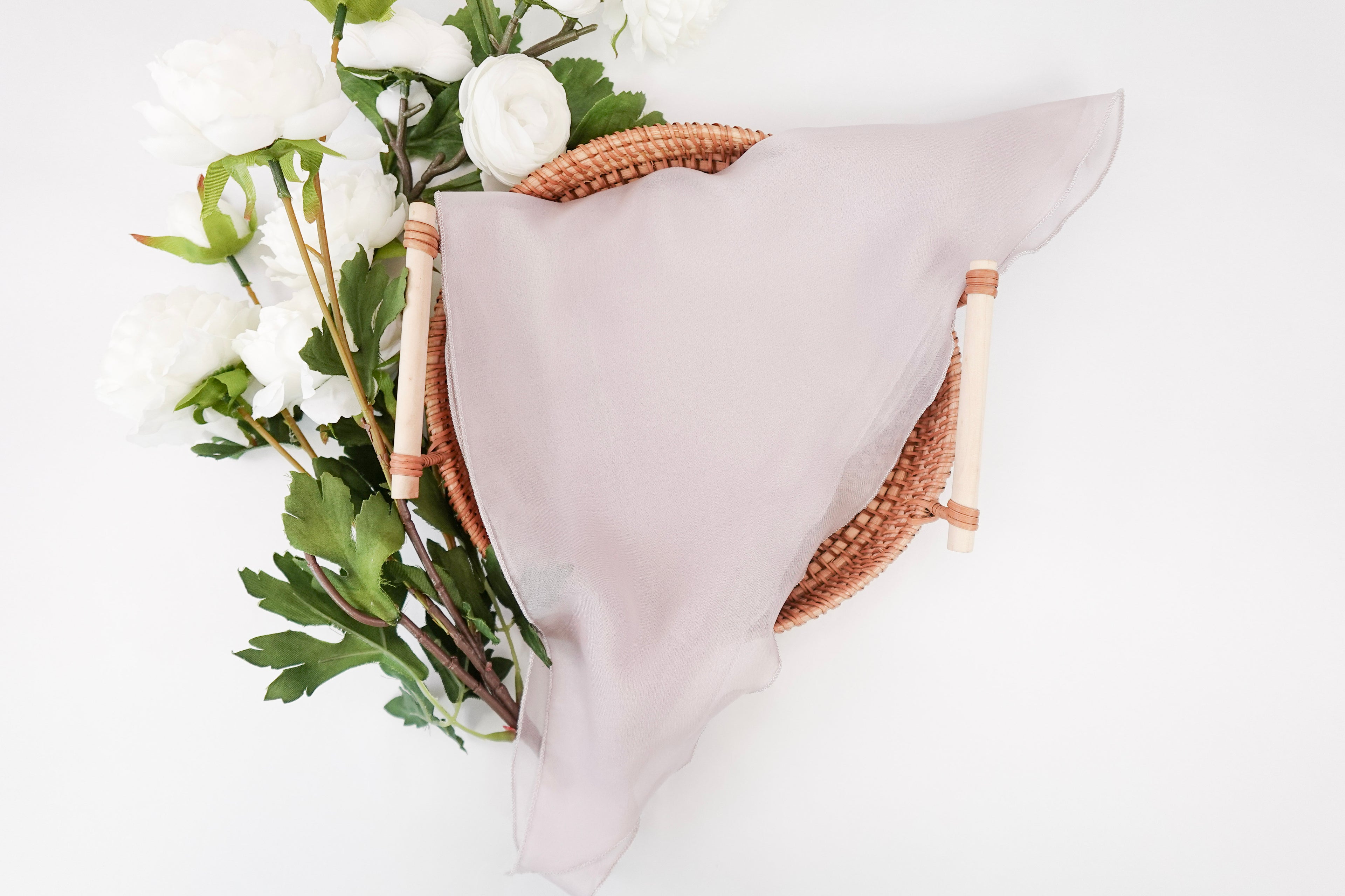Pearl Lilac Shiny Triangle Scarf