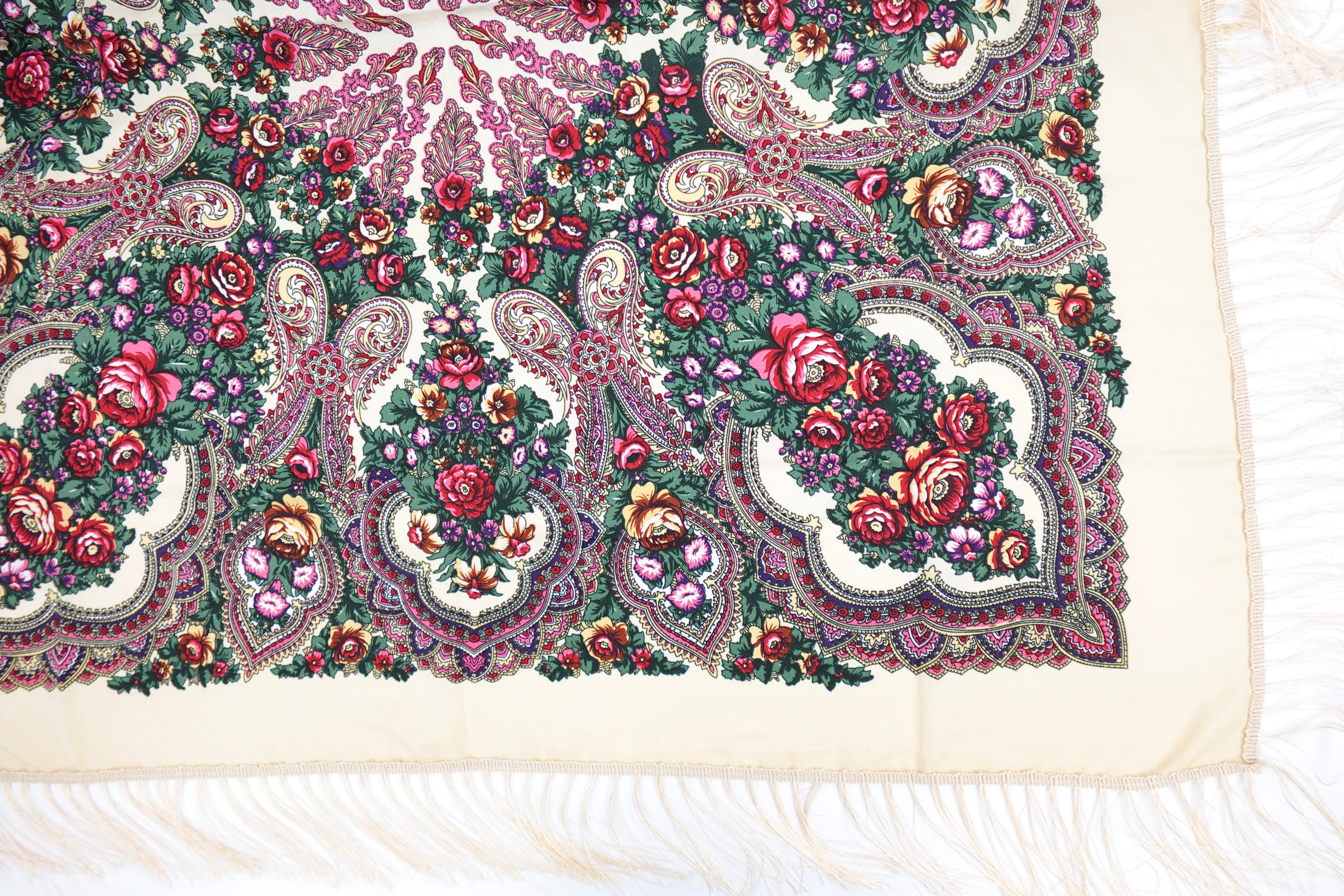 Cream Russia Style Church Scarf
