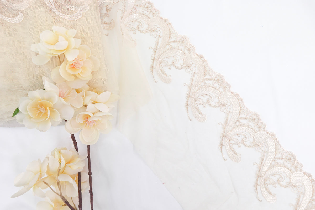 Light Apricot 7.5" Lace