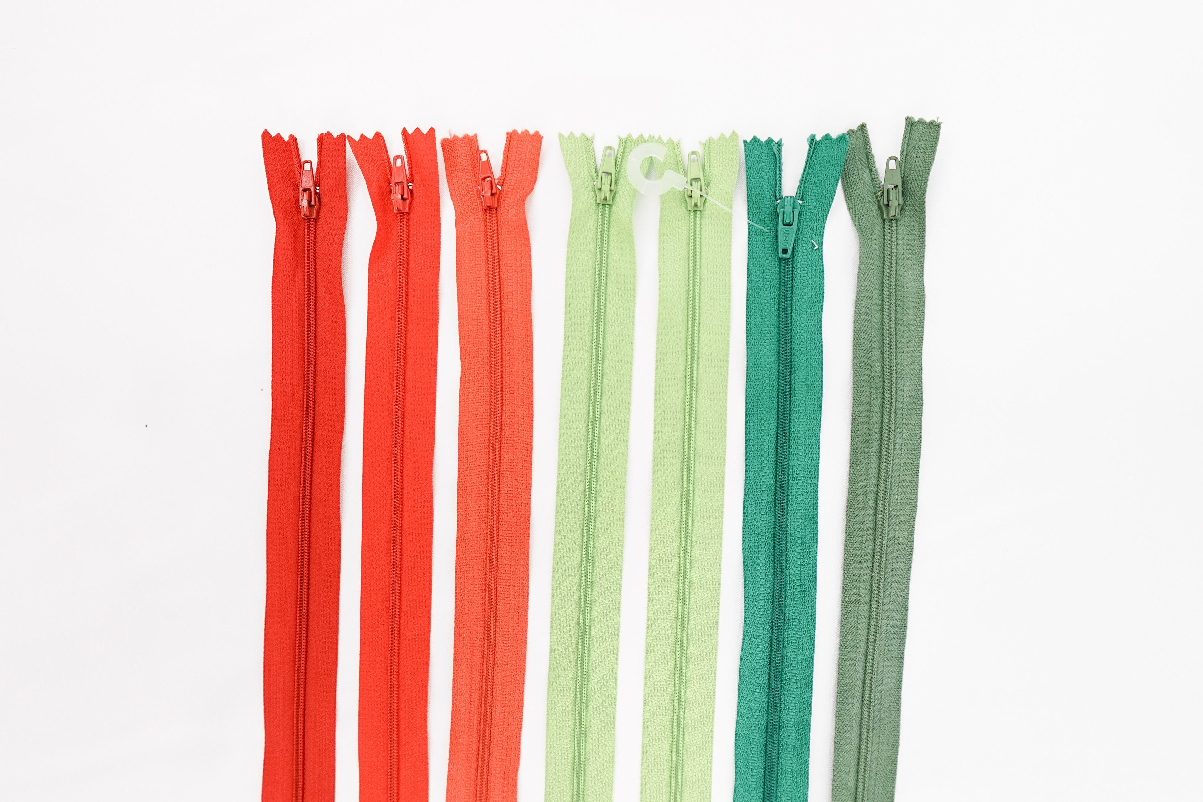 Long Regular Zippers Reds & Greens