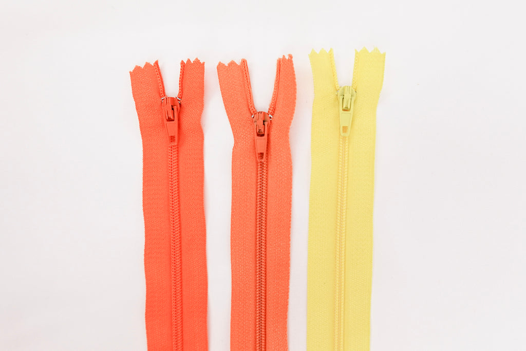 Medium Regular Zippers Reds & Pinks