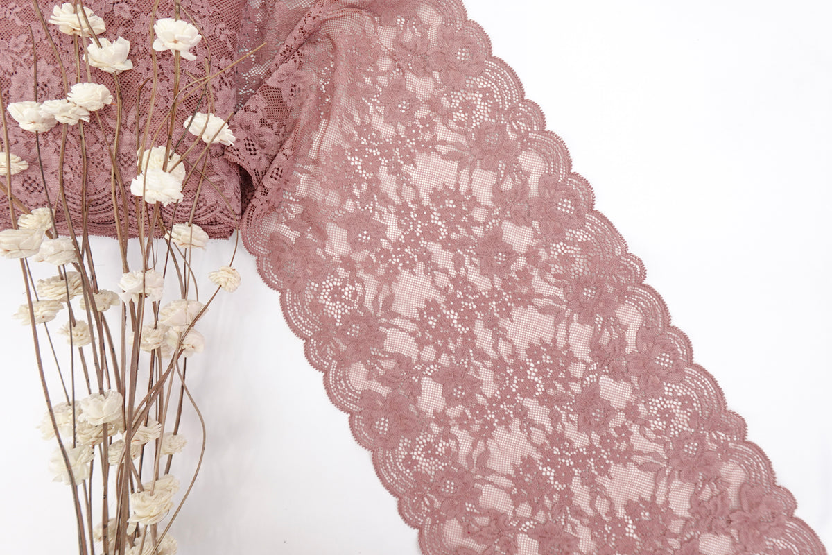 Mauve 9.25" Lace